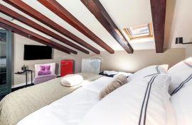 Rovinj, luksuzni Bed&Breakfast u povijesnom centru grada, Rovinj, Immobili commerciali