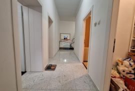 Rijeka, Kantrida, 2S+DB stan 85 m2, Rijeka, Appartamento