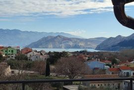 Jurandvor - Baška- lijep stan s pogledom, velika terasa, Baška, Daire