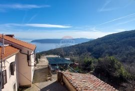 Opatija, Brseč - stara kamena kuća, Mošćenička Draga, House