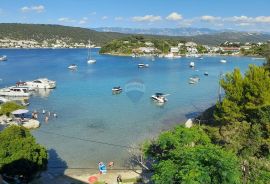 Rab, samostojeća kuća 1. red do mora, Rab, Casa