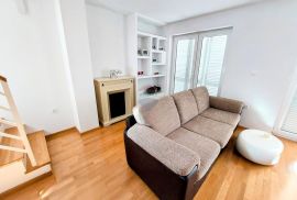 OTOK KRK,MALINSKA-prekrasan dvoetažni stan, Malinska-Dubašnica, Apartamento