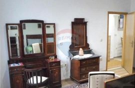 Opatija centar, stan od 2 stambene jedinice, samo 150m od mora, Opatija, Flat