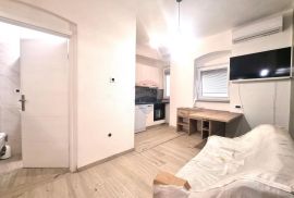 OPATIJA-  2 adatpirana stana, 100 m od mora, Opatija, Appartement