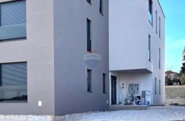 Istra,Tar-Luksuzni dvoetažni stan s bazenom, Poreč, Apartamento