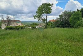 Kaštelir: Lijepo građevinsko zemljište na brijegu s pogledom na more, Kaštelir-Labinci, Terreno