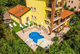 OPATIJA, BREGI - Vila novogradnja u mediteranskom stilu s dvije stambene jedinice, bazenom, gostinjskom kućom, tavernom i dječjim igralištem, Matulji, House