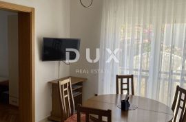 TROGIR, ČIOVO - Prostrana apartmanska kuća u blizini mora, Okrug, بيت