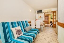 Kuća - pansion- hotelski apartmani, Posedarje, Famiglia