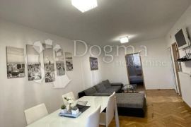 MALINSKA - APARTMAN S POGLEDOM NA MORE, Malinska-Dubašnica, Stan