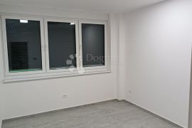 KVATRIĆ, atraktivan poslovni prostor, Maksimir, Commercial property