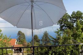 OPATIJA, stan s dva balkona i otvorenim pogledom na more, Opatija, Apartamento