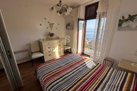 OPATIJA, stan s dva balkona i otvorenim pogledom na more, Opatija, Apartamento