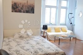 Garsonjera odmah useljiva!!!!, Rijeka, Apartamento