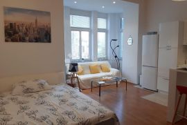 Garsonjera odmah useljiva!!!!, Rijeka, Apartamento