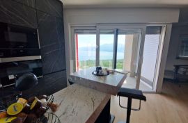 Martinkovac stan 77 m2,2S+DB,logia pogled na more, Rijeka, Διαμέρισμα