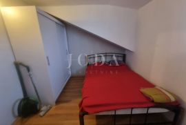 NOVI VINODOLSKI,stan 78m2, blizina svih sadržaja, Novi Vinodolski, Appartement