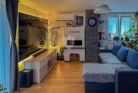 Umag, centar, moderan stan 80 metara do mora!, Umag, Apartamento