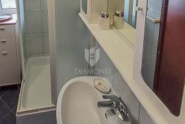 Umag, centar, dva stana 2.red do mora!, Umag, Apartamento