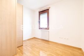 Zagreb, Vrbani III prekrasan četverosobni stan 95m2, Zagreb, Kвартира