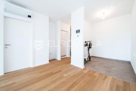 Zagreb, Blato, dvosoban stan u novogradnji  NKP 57,43 m² + GPM, Zagreb, Wohnung