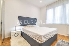 Zagreb, Centar, Šalata, četverosoban penthouse s garažom + lift, Zagreb, Flat