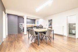 Zagreb, Trešnjevka, VMD, luksuzan trosoban stan NKP 109 m2, Zagreb, Apartamento