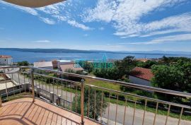 CRIKVENICA stan 105m2 1.kat - prekrasan pogled, Crikvenica, Kвартира