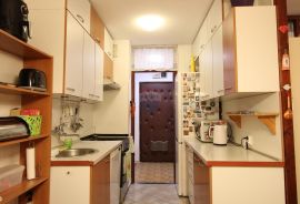 Velika Gorica Centar - stan 55m2, Velika Gorica, Flat