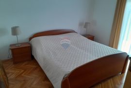 Istra,Valbandon,veliki stan u prizemlju sa terasama, Fažana, Appartement