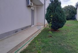 Istra,Valbandon,veliki stan u prizemlju sa terasama, Fažana, Wohnung