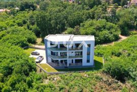 OPATIJA, IKA - posljednji stan u novogradnji 99m2 + krovna terasa 66m2, panoramski pogled na more, Opatija - Okolica, شقة