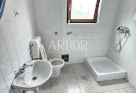 Viškovo, etaža u prizemlju sa okućnicom, Viškovo, Appartement