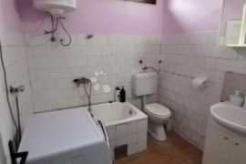 Kuća u mirnom naselju Trema – blizina grada!, Sveti Ivan Žabno, House