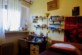 PODMURVICE, stan od 126,78 m2, Rijeka, Apartamento