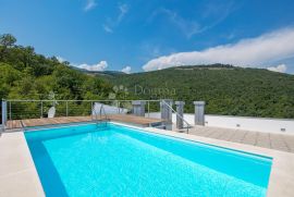 PENTHOUSE s bazenom, PANORAMSKI POGLED, Opatija, Appartement