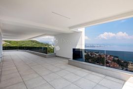 PENTHOUSE s bazenom, PANORAMSKI POGLED, Opatija, Apartamento