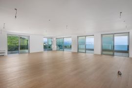 PENTHOUSE s bazenom, PANORAMSKI POGLED, Opatija, Kвартира