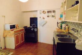 Stan za adaptaciju u strogom centru Rovinja, Rovinj, Apartamento