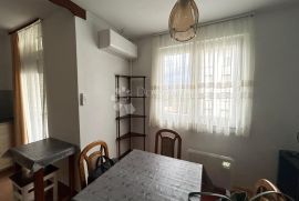 Uredna garsonijera za najam, Rijeka, Appartment