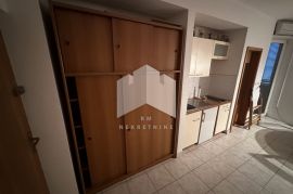 Ekskluzivno kod nas!!! Garsonijera 50 m od mora, Novi Vinodolski, Wohnung