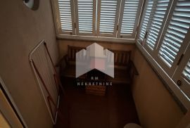 Ekskluzivno kod nas!!! Garsonijera 50 m od mora, Novi Vinodolski, Appartement