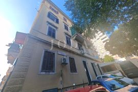 Stan u centru Rijeke, Rijeka, Apartamento