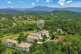 Središnja Istra, novoizgrađena kuća s bazenom, Pićan, Maison