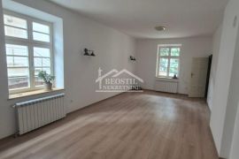 Voždovac - Voždovačka crkva - 94m2 ID#23180, Voždovac, Casa