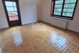 Voždovac - Voždovačka crkva - 94m2 ID#23180, Voždovac, Casa