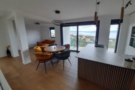 Opatija-Ika dvoetažan stan 2S+DB, 98.84 m2, Opatija - Okolica, Wohnung