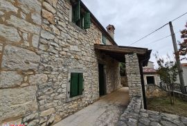 ISTRA, LABIN, KAMENA KUĆA, Labin, Casa