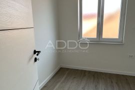 ĐAKOVO!!NOVOGRADNJA!STAN TROSOBNI NA 1 KATU 74,29 M2,U URBANOJ VILI,PRILIKA!!TOP DESTINACIJA!!, Đakovo, شقة