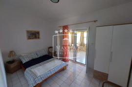 Zadar, Vir - samostojeća obiteljska katnica! 330000€, Vir, House